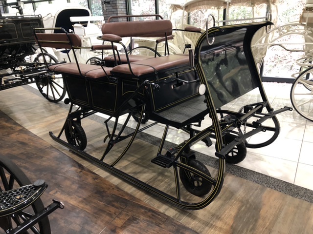 (仲介)ポーランド製/中古馬ソリ