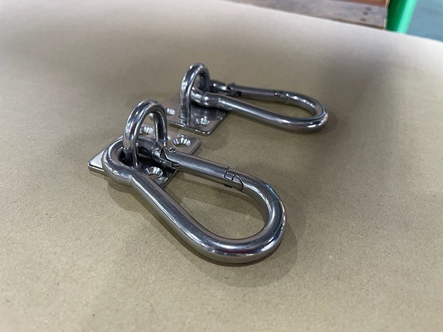 U付きベースカラビナ